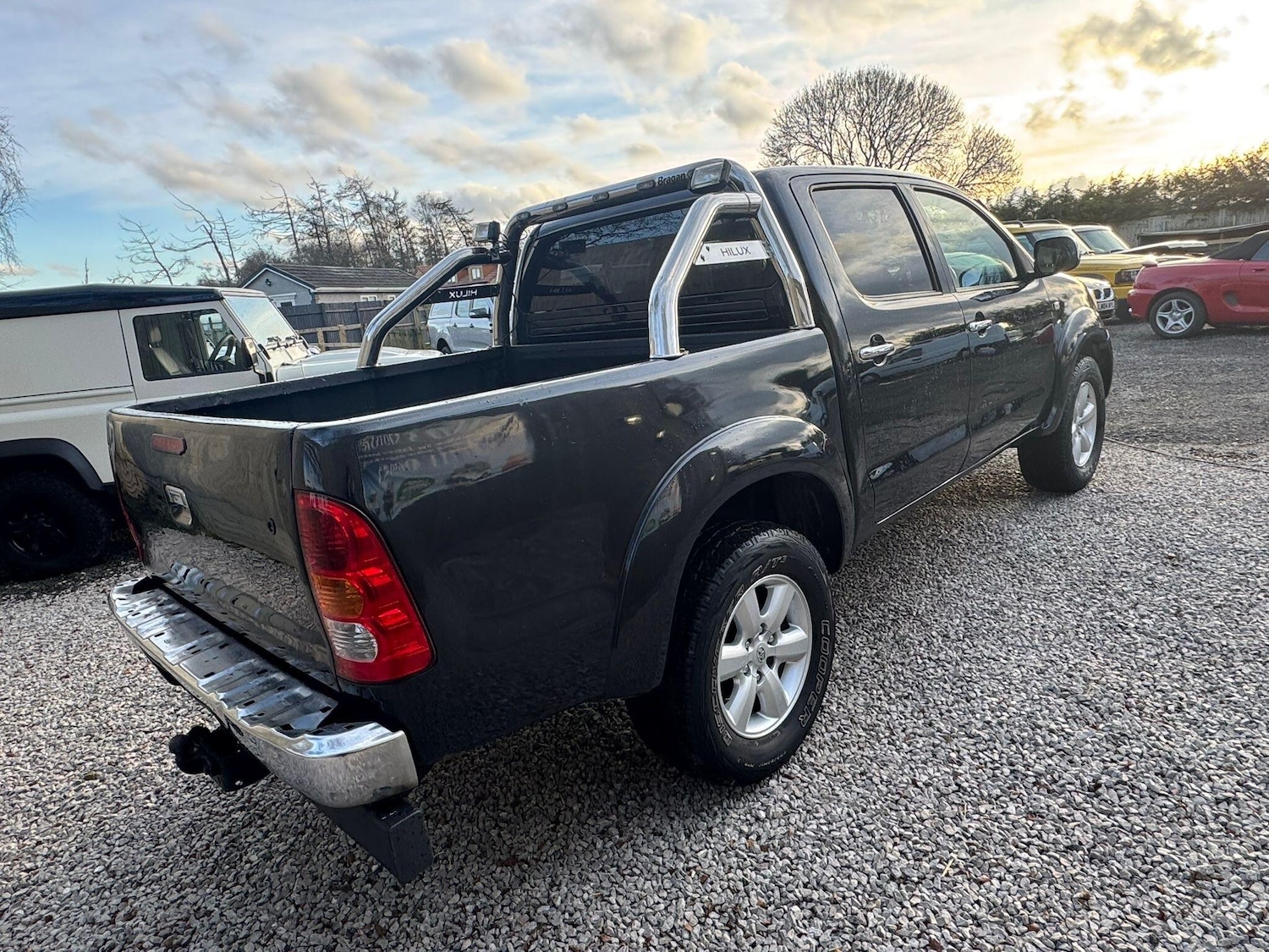 Used Toyota Hilux 2011 for sale - 77267371: Photo 66