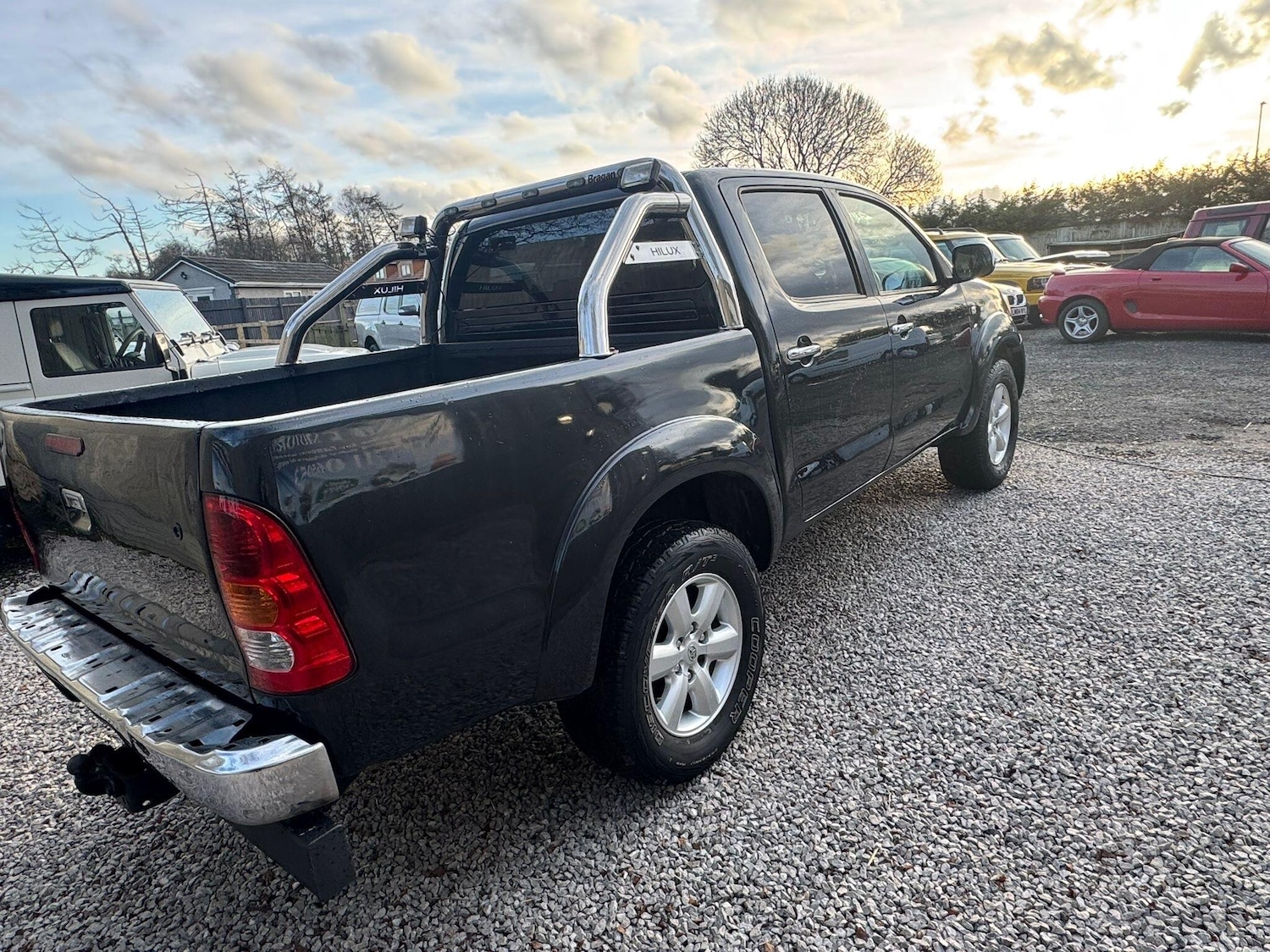 Used Toyota Hilux 2011 for sale - 77267371: Photo 67