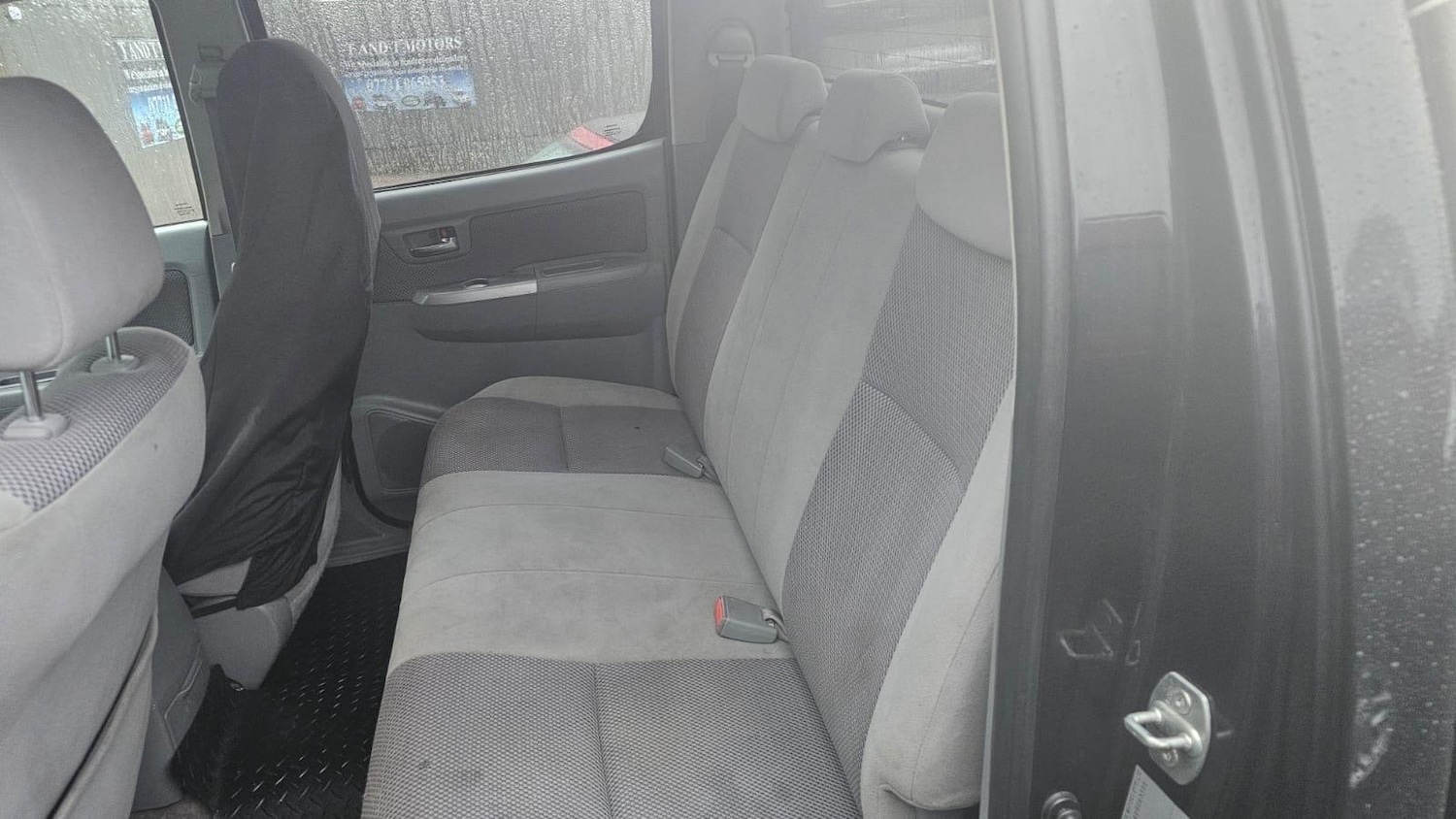 Used Toyota Hilux 2011 for sale - 77267371: Photo 85