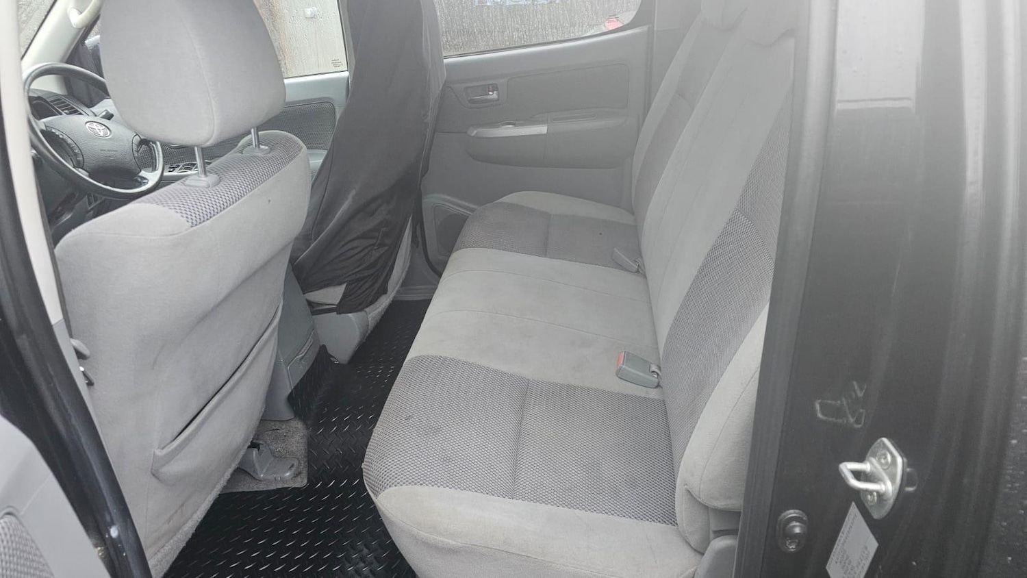 Used Toyota Hilux 2011 for sale - 77267371: Photo 86