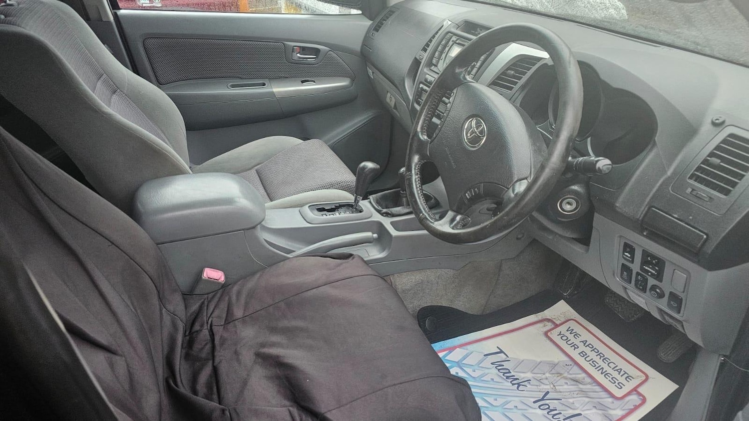 Used Toyota Hilux 2011 for sale - 77267371: Photo 87