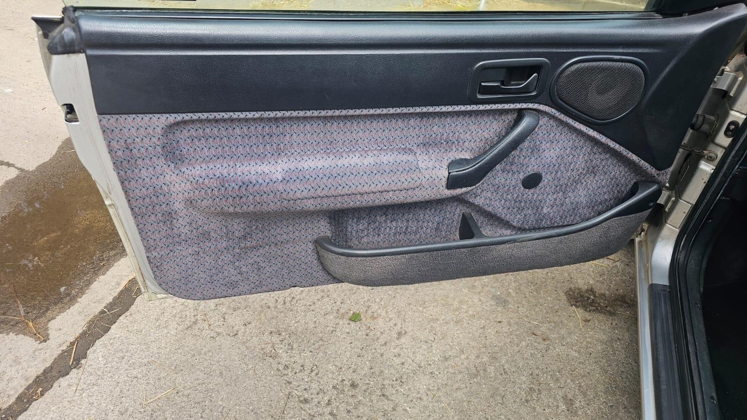 Used Ford Escort for sale - 76899430: Photo 26