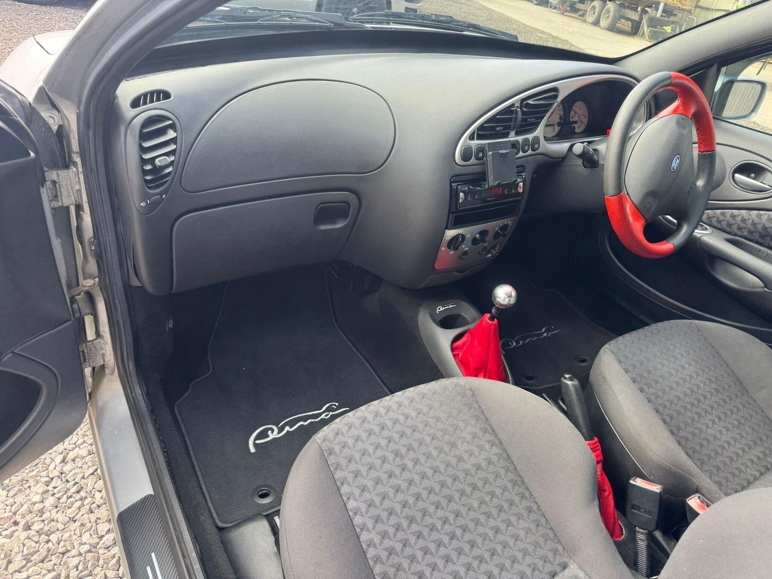 Used Ford Puma 2002 for sale - 78220025: Photo 38