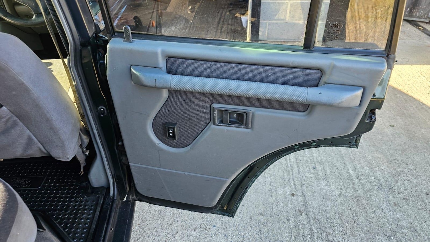 Used Land Rover Discovery 1998 for sale - 76802285: Photo 94