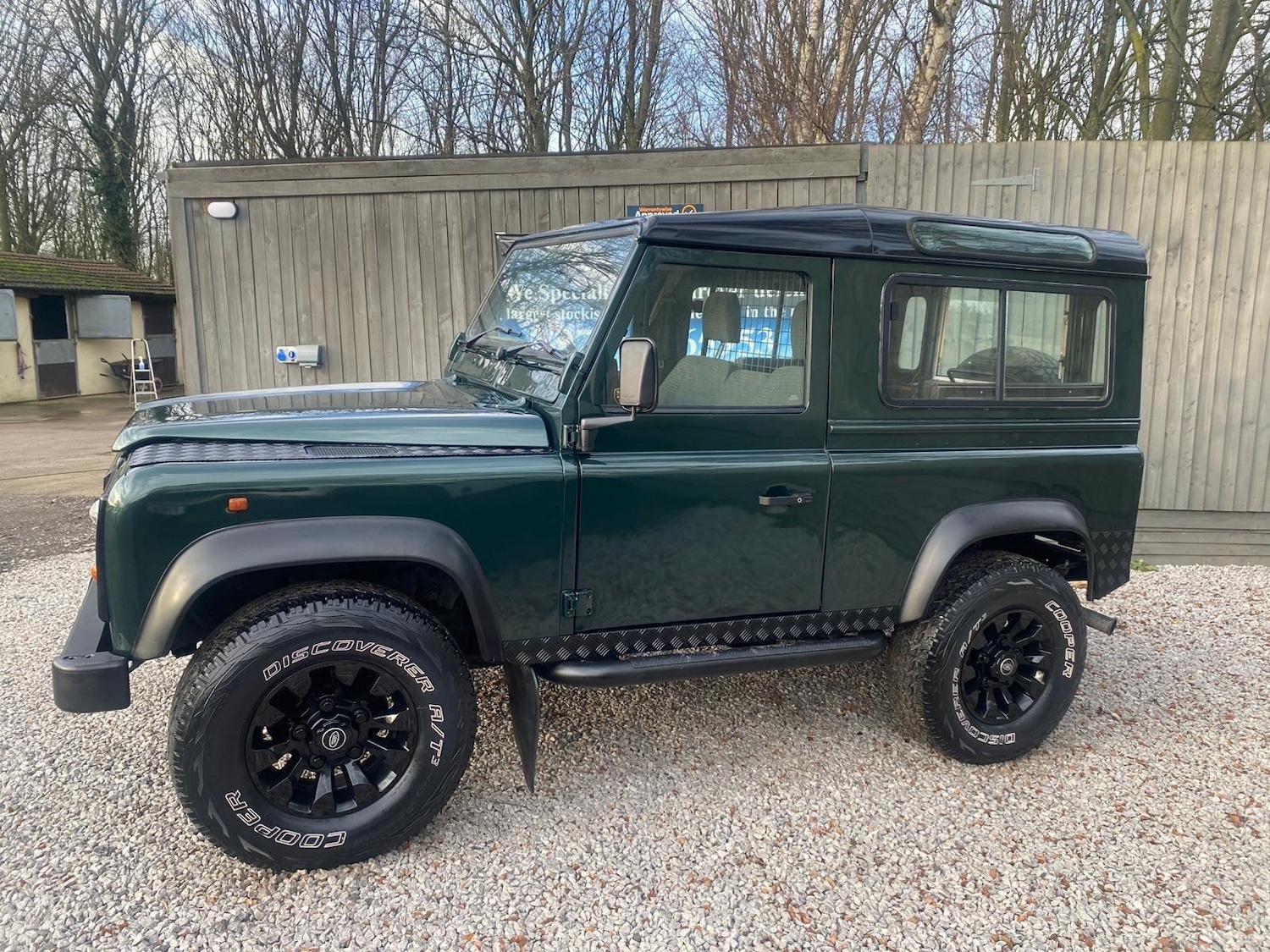 Used Land Rover Defender 1998 for sale - 76935772: Photo 16