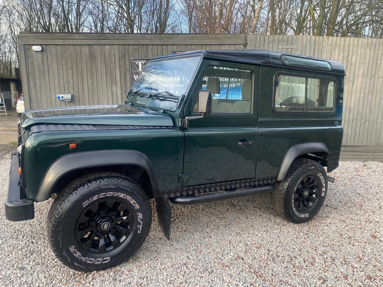 Used Land Rover Defender 1998 for sale - 76935772: Photo 18