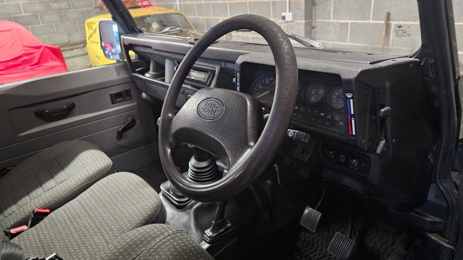Used Land Rover Defender 1998 for sale - 76935772: Photo 22