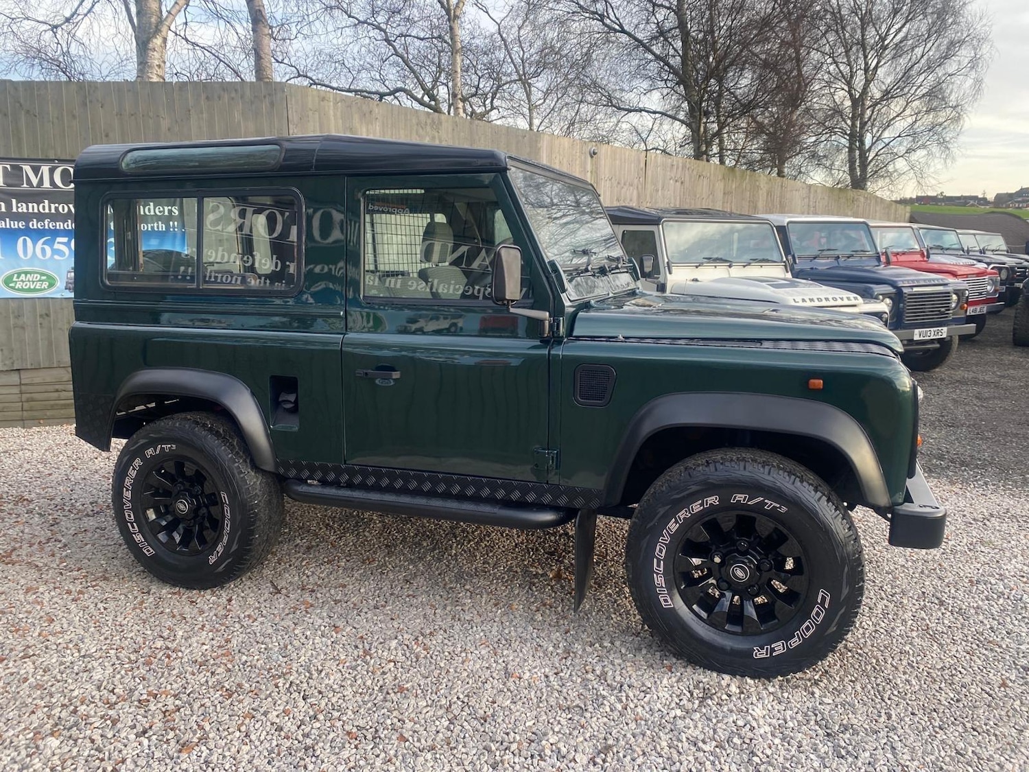 Used Land Rover Defender 1998 for sale - 76935772: Photo 32