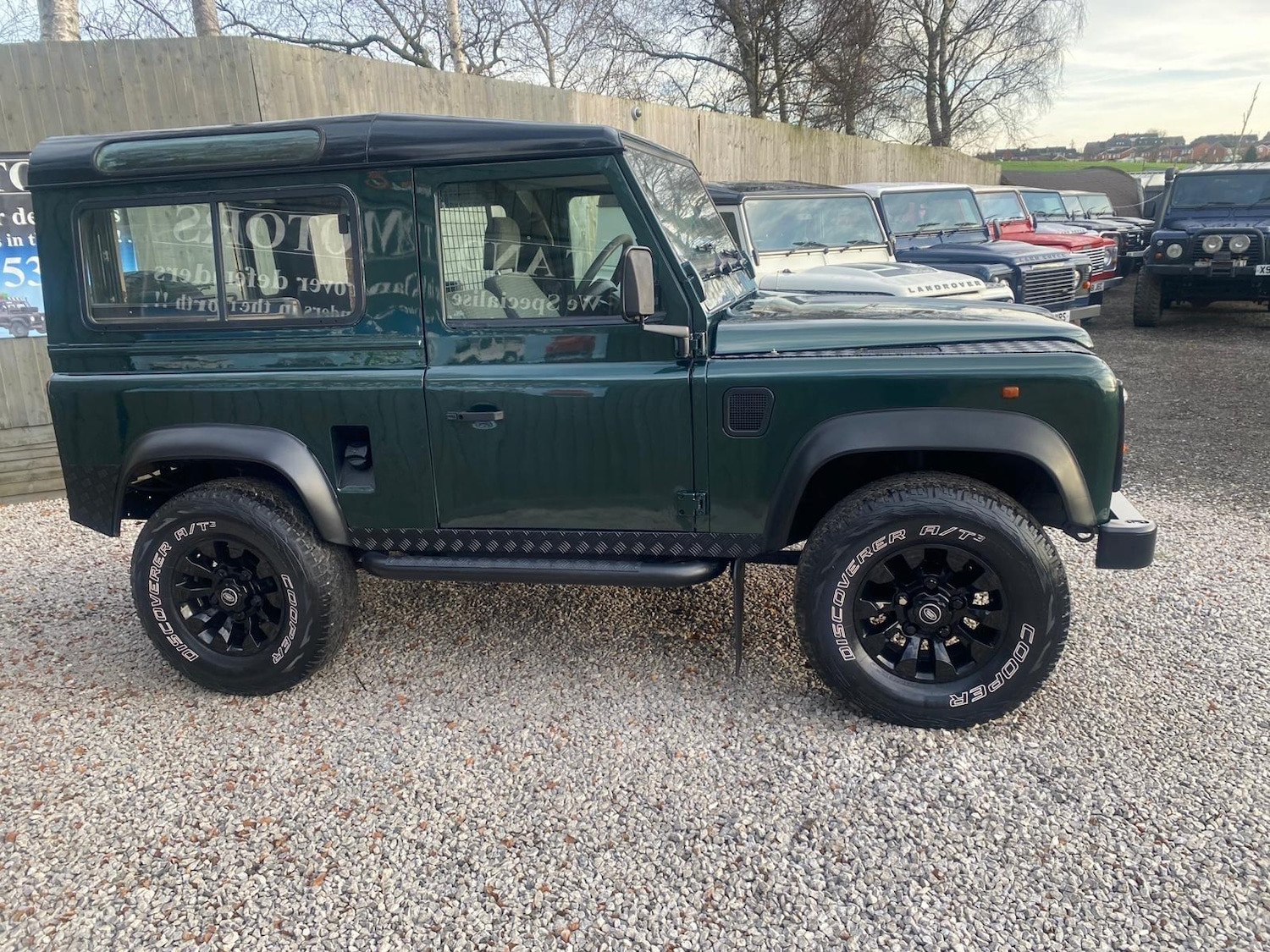 Used Land Rover Defender 1998 for sale - 76935772: Photo 35