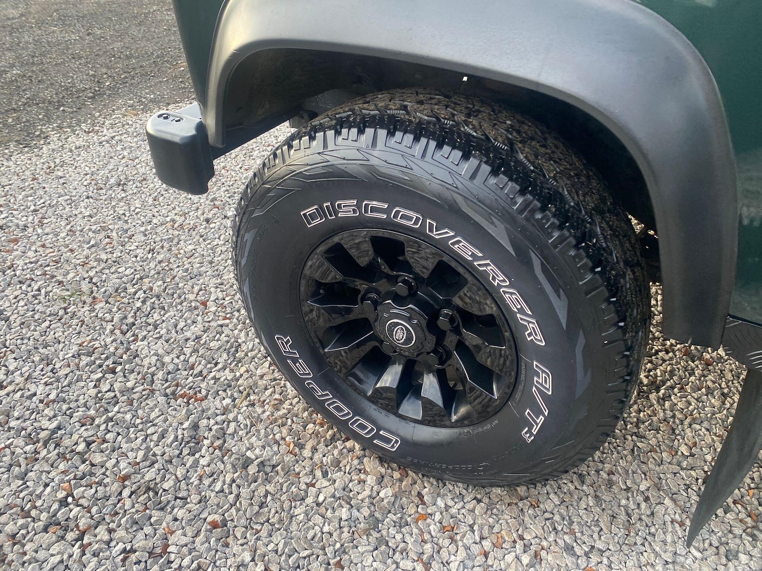 Used Land Rover Defender 1998 for sale - 76935772: Photo 44