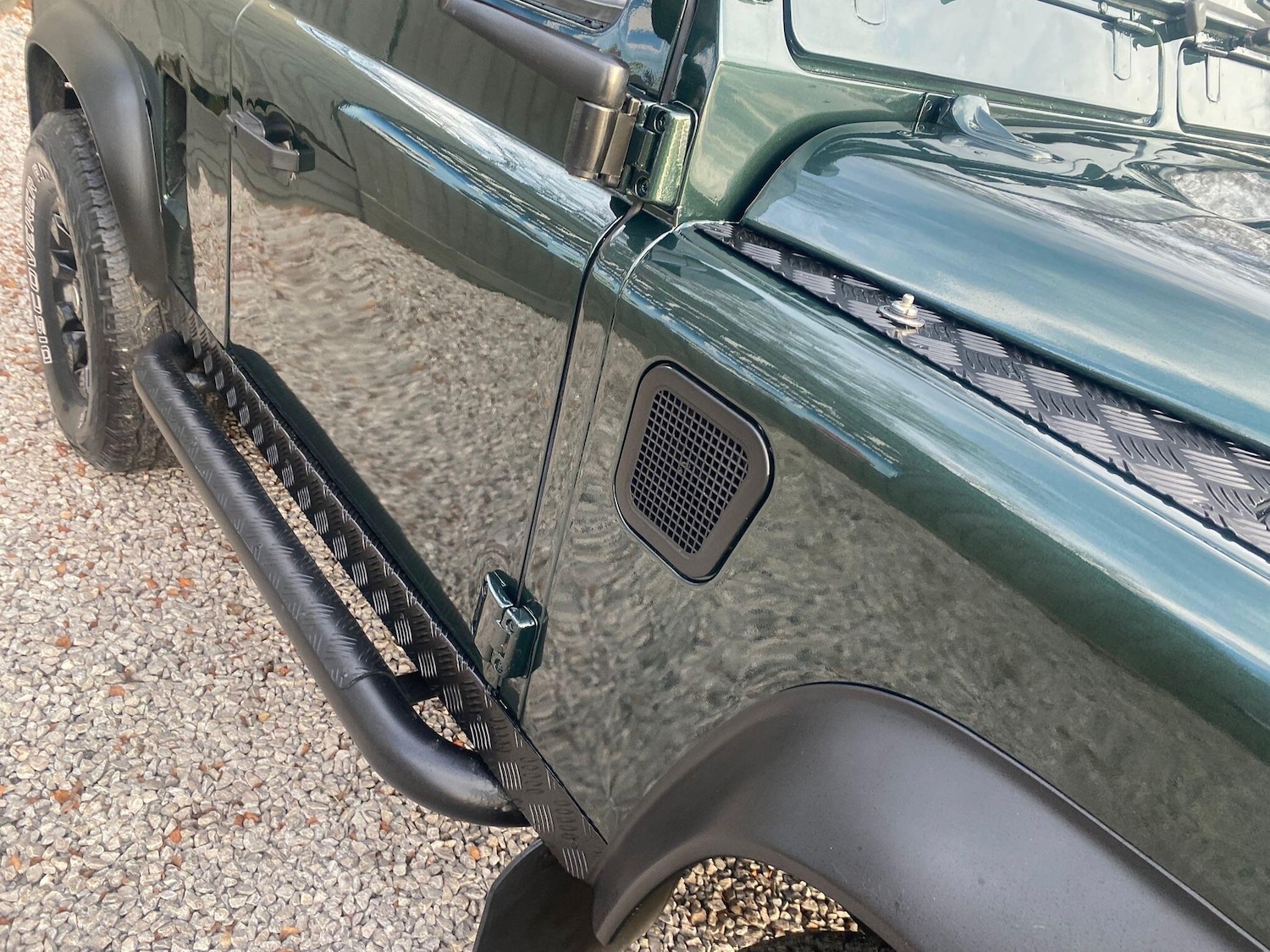 Used Land Rover Defender 1998 for sale - 76935772: Photo 48