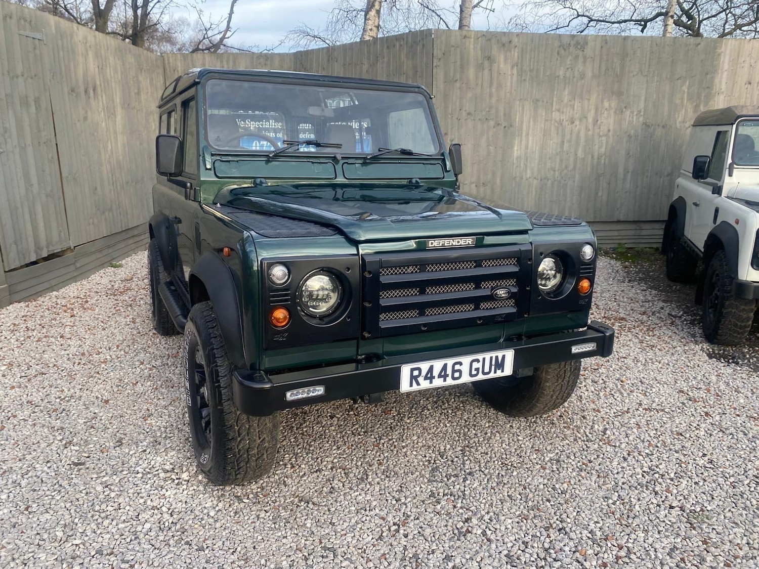 Used Land Rover Defender 1998 for sale - 76935772: Photo 5