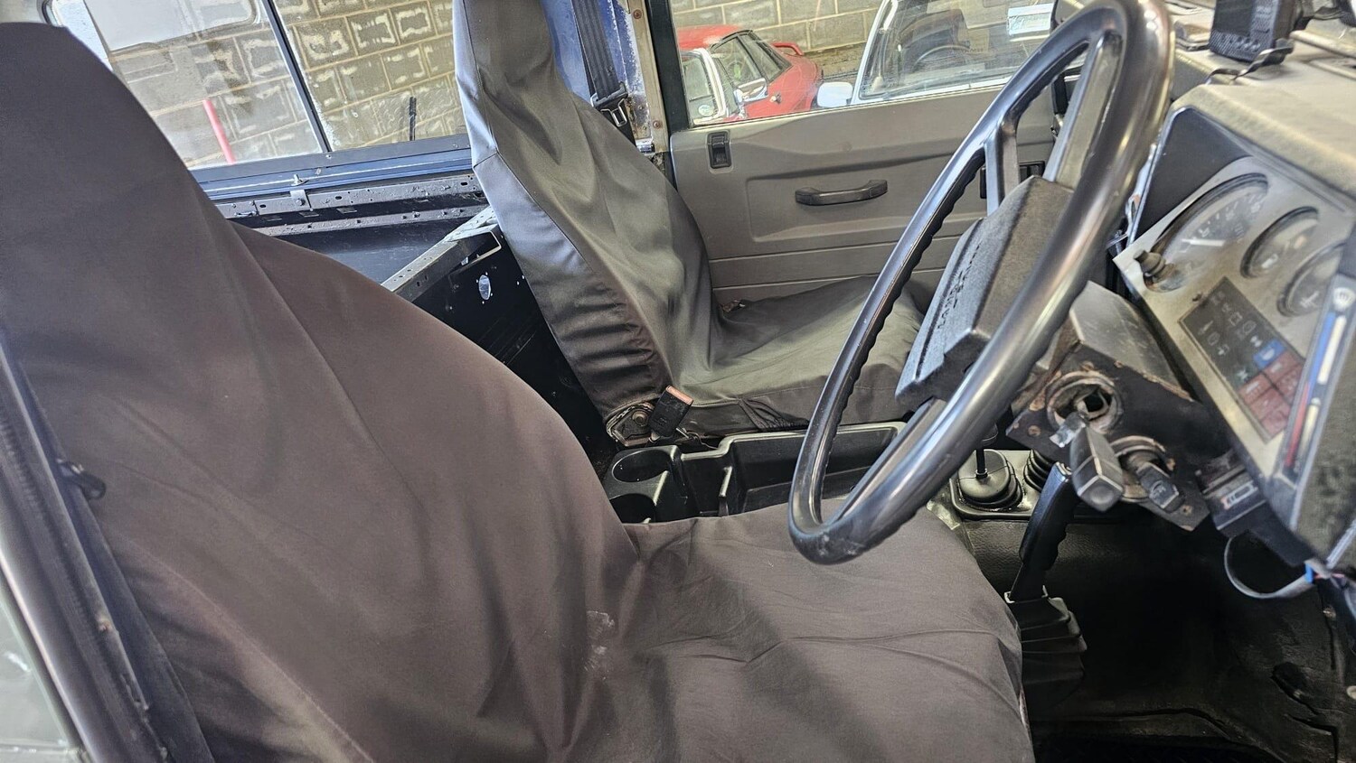 Used Land Rover Defender 90 2003 for sale - 77969942: Photo 22