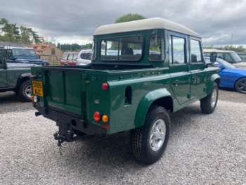 Used Land Rover Defender 110 2005 for sale - 75290393: Photo