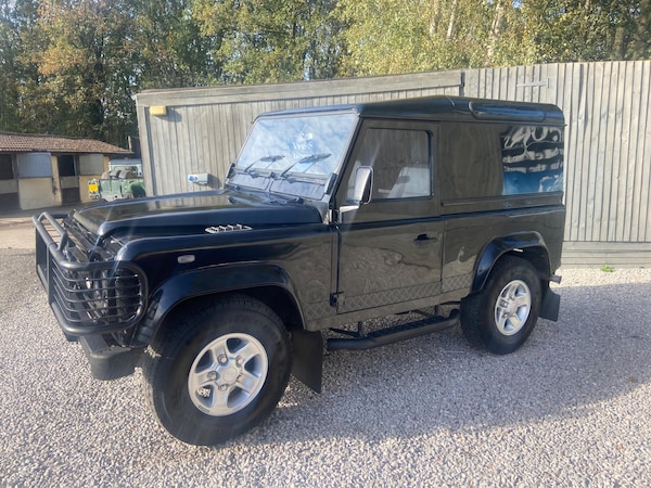 Used Land Rover Defender 90 1997 for sale - 76247626: Photo 36
