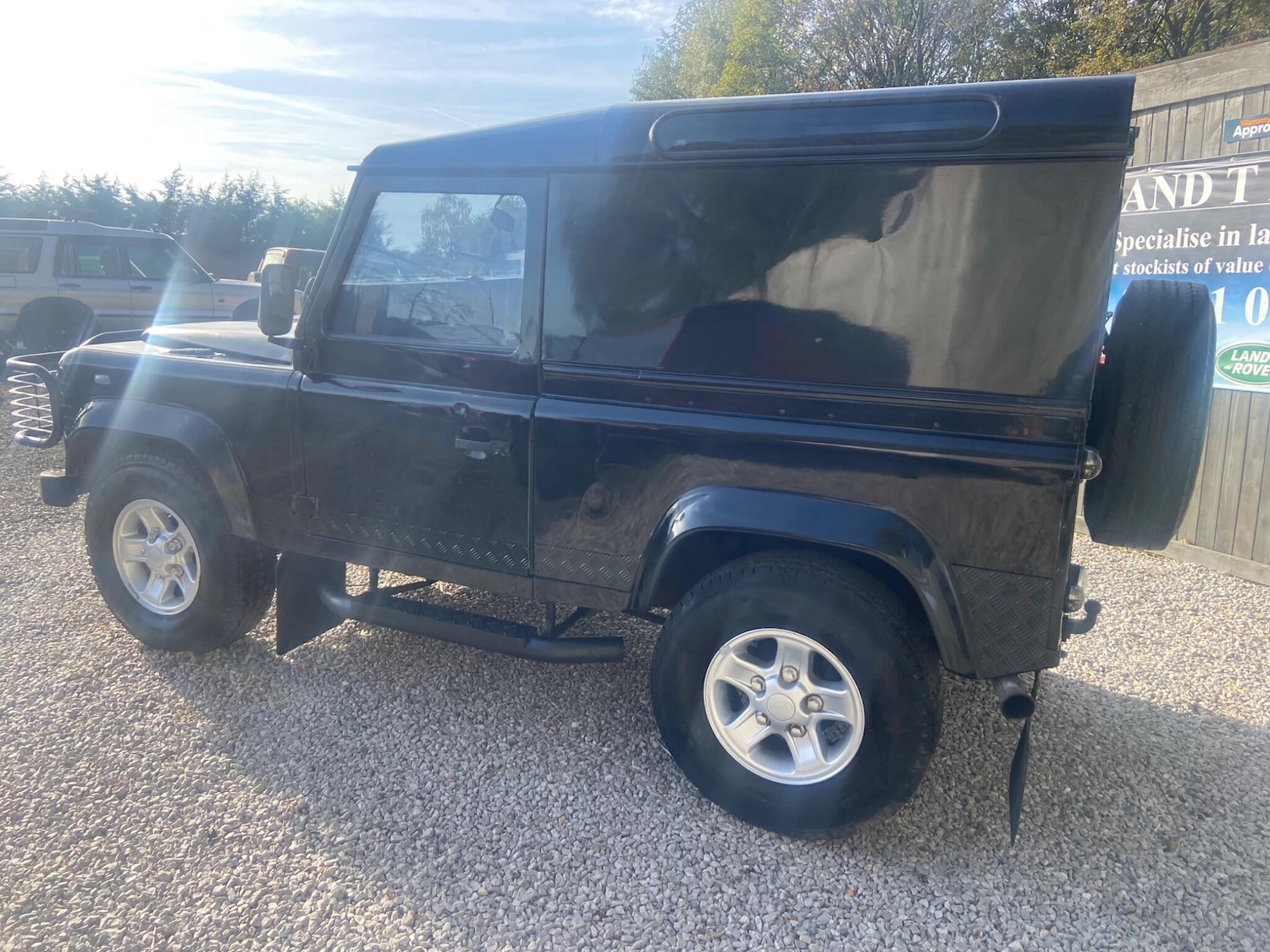 Used Land Rover Defender 90 1997 for sale - 76247626: Photo 37