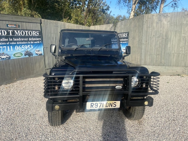 Used Land Rover Defender 90 1997 for sale - 76247626: Photo 43