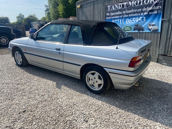 Used Ford Escort for sale - 76260286: Photo 11
