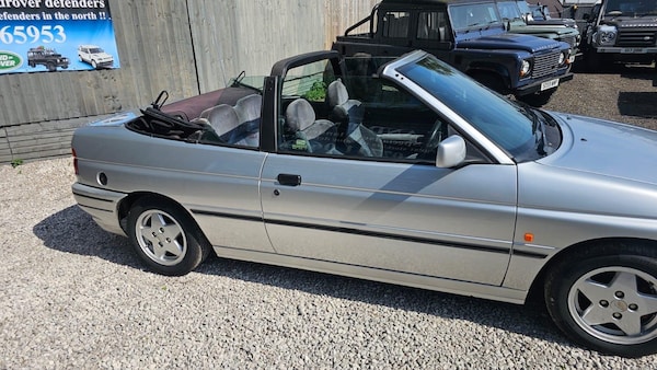 Used Ford Escort for sale - 76260286: Photo 22