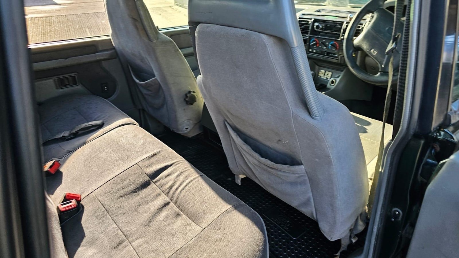 Used Land Rover Discovery 1998 for sale - 76702265: Photo 80