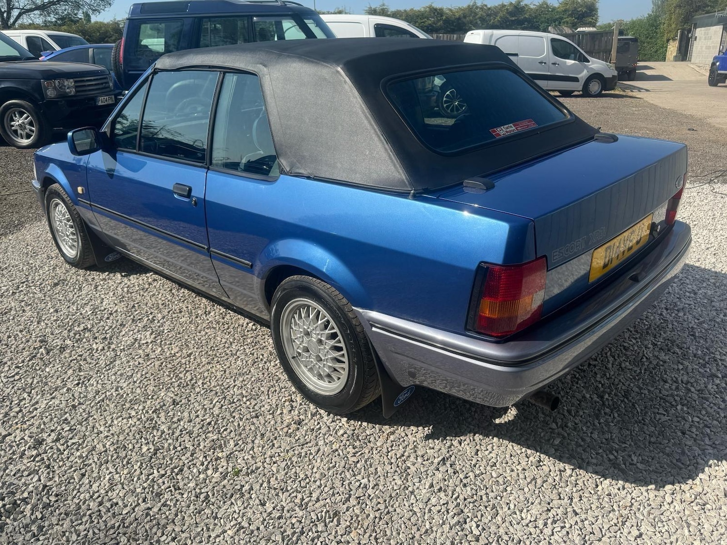 Used Ford Escort for sale - 77343759: Photo 29