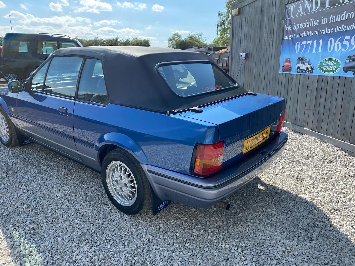 Used Ford Escort for sale - 77343759: Photo 67