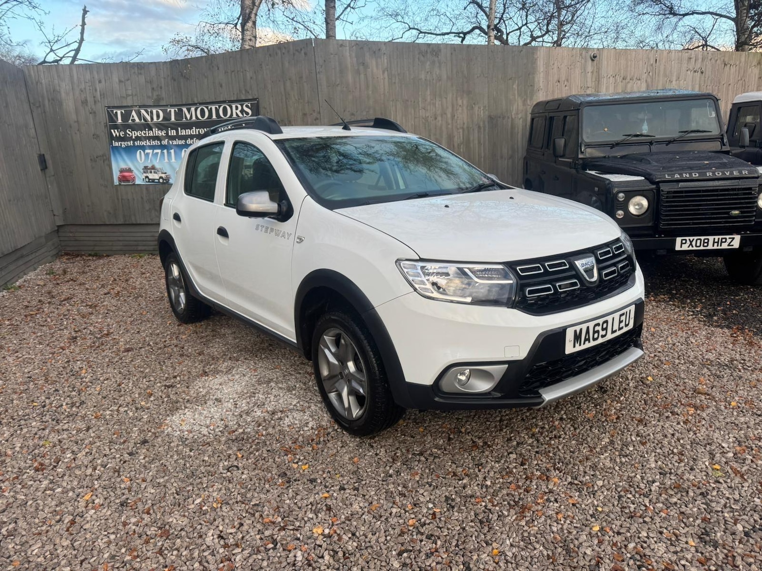 Used Dacia Sandero Stepway 2019 for sale - 76688534: Photo 1