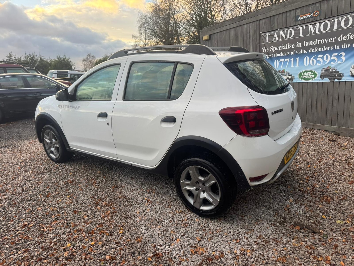 Used Dacia Sandero Stepway 2019 for sale - 76688534: Photo 25
