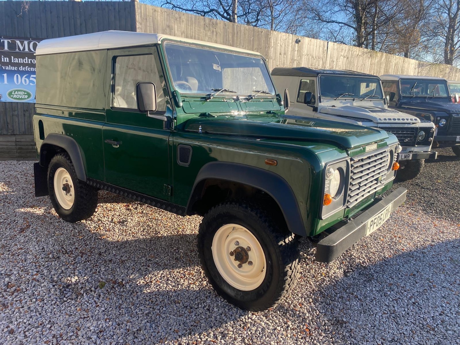 Used Land Rover Defender 90 2005 for sale - 76781487: Photo 10