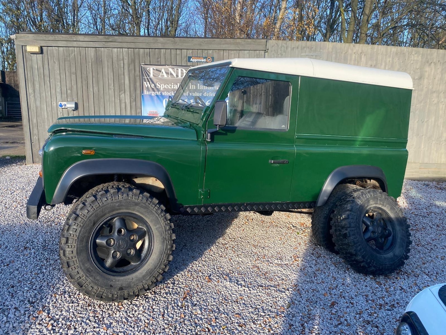 Used Land Rover Defender 90 2005 for sale - 76781487: Photo 30