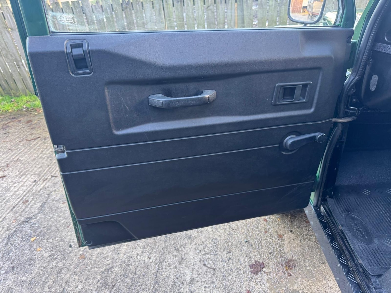 Used Land Rover Defender 90 2005 for sale - 76781487: Photo 60