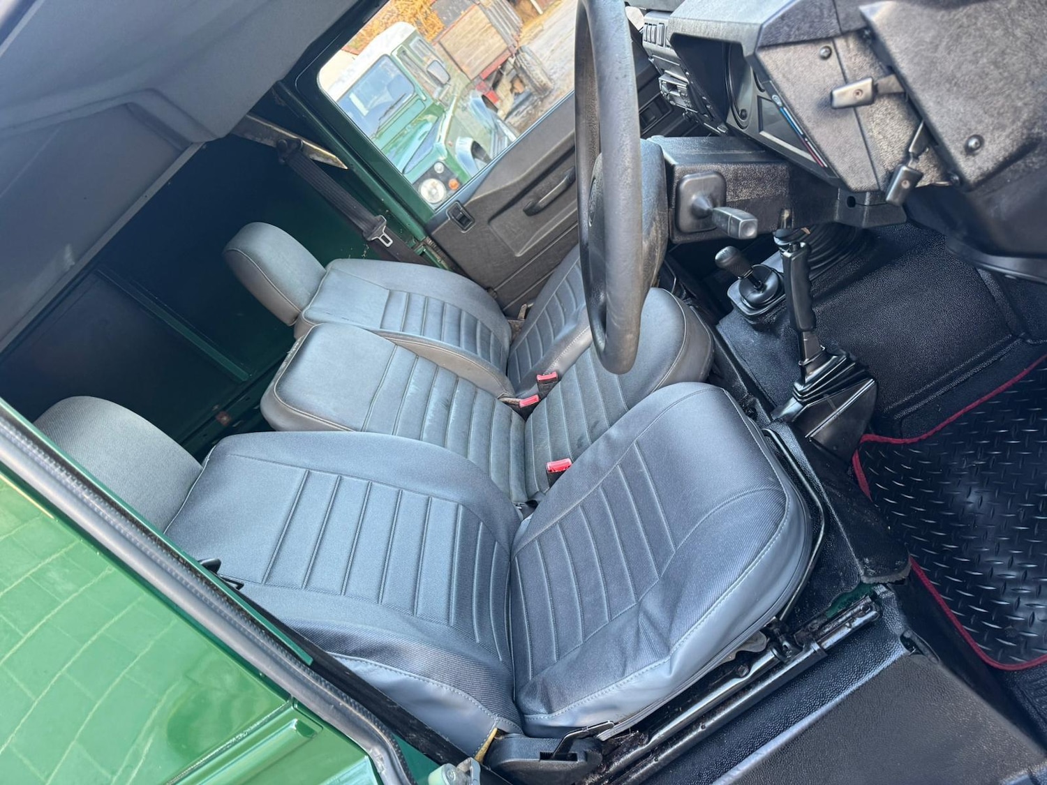 Used Land Rover Defender 90 2005 for sale - 76781487: Photo 65