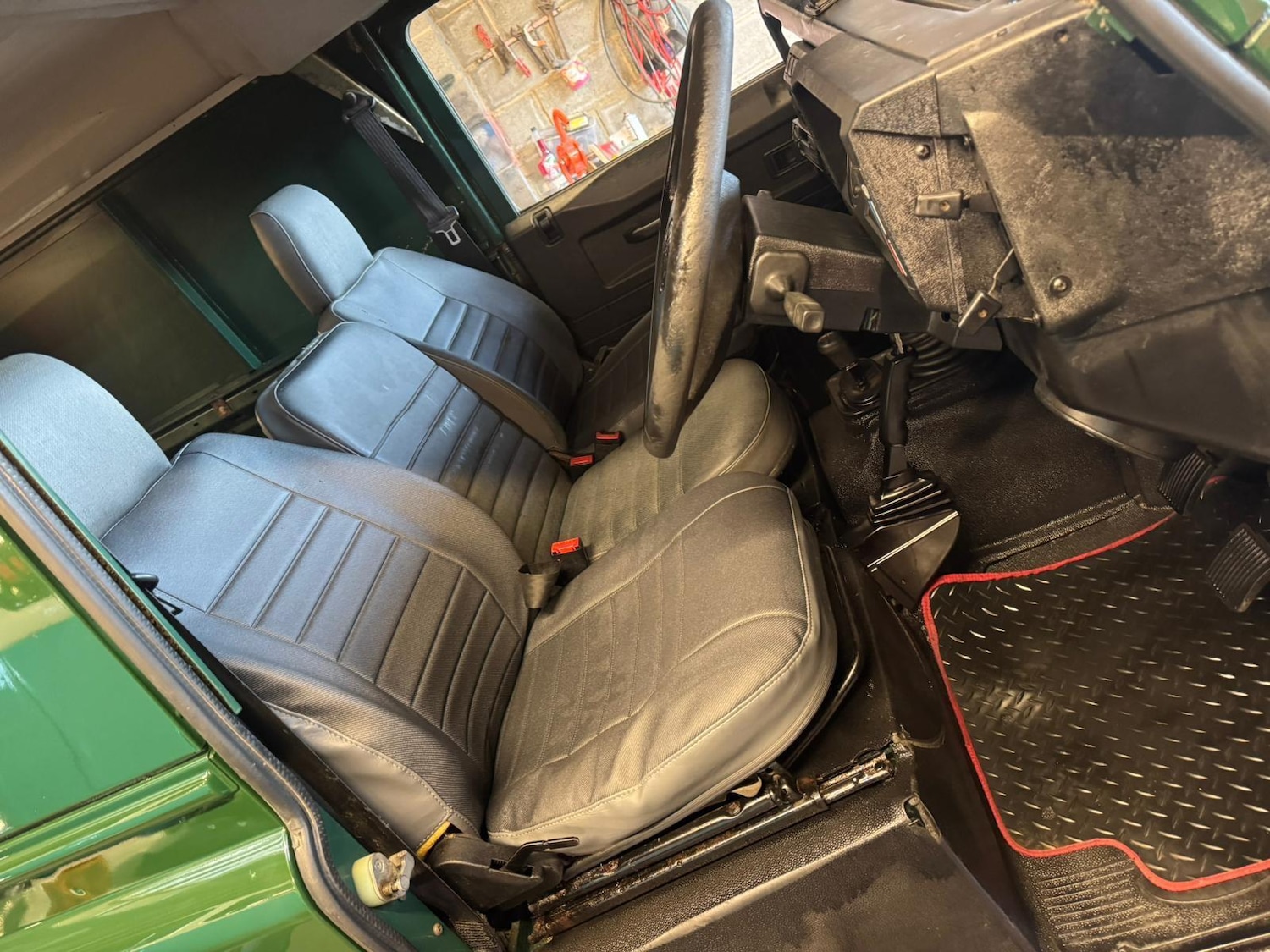 Used Land Rover Defender 90 2005 for sale - 76781487: Photo 67