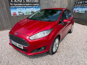 Used Ford Fiesta 2016 for sale - 79107137: Photo