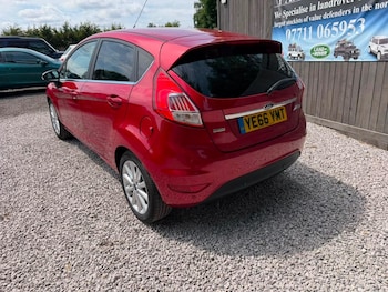 Used Ford Fiesta 2016 for sale - 79107137: Photo