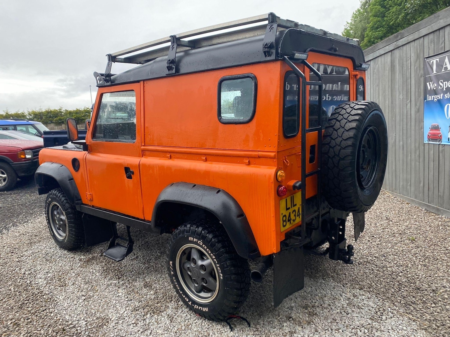 Vehicle 21