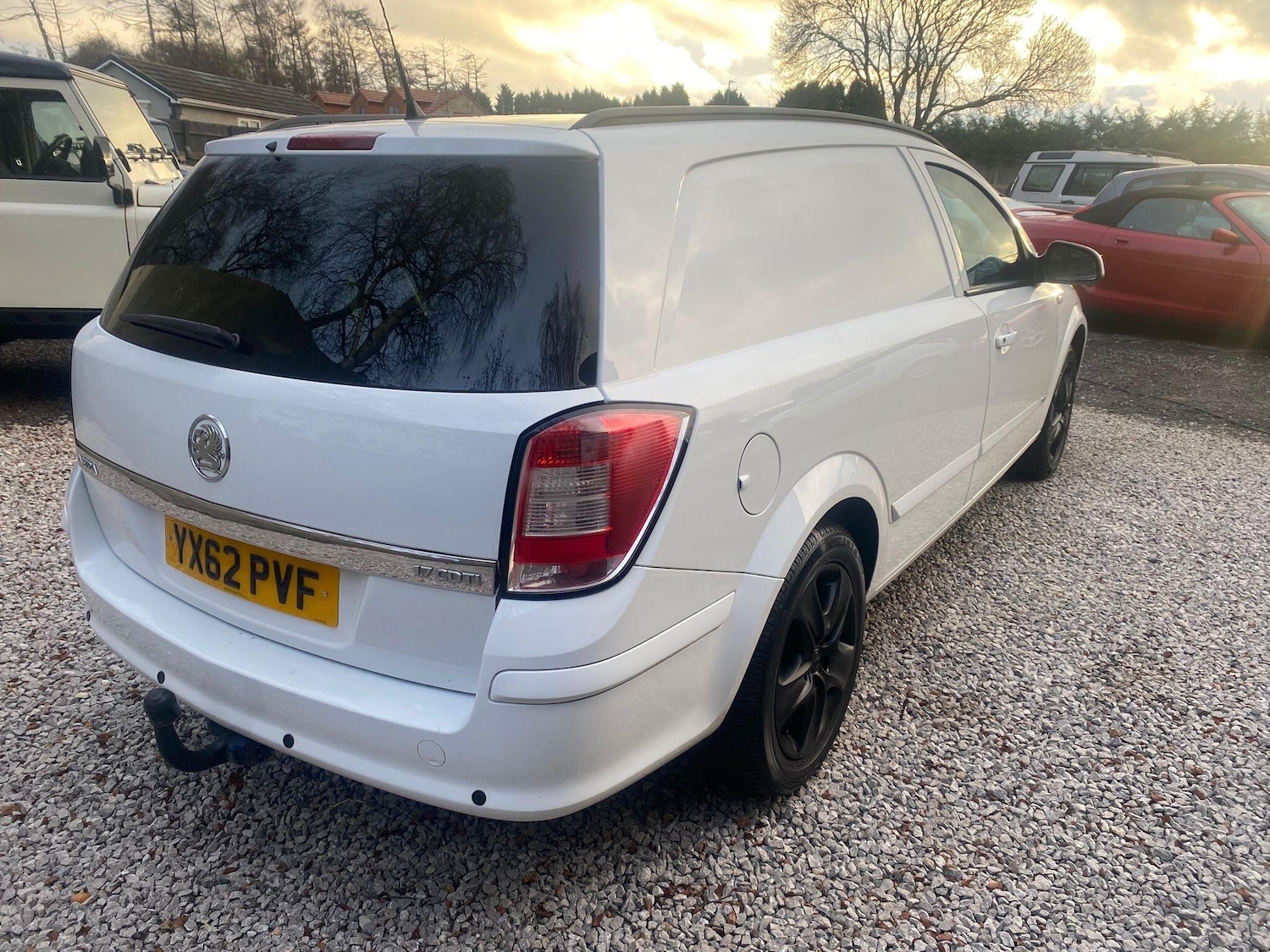 Used Vauxhall Astra Van 2012 for sale - 76976303: Photo 29