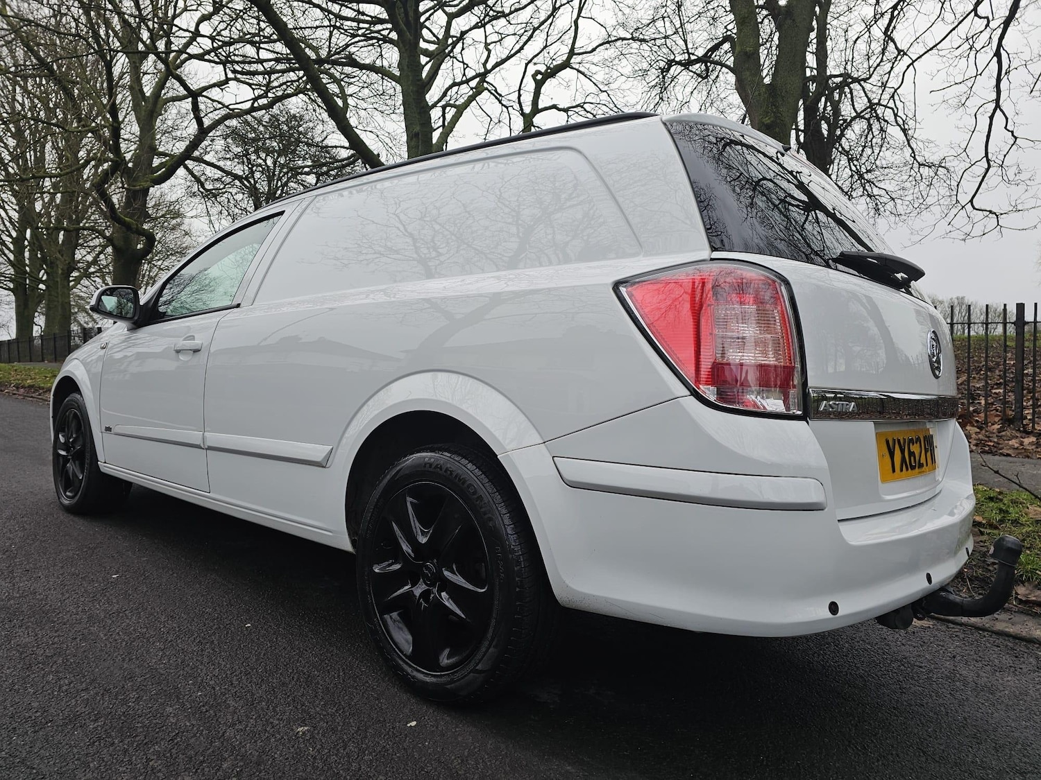 Used Vauxhall Astra Van 2012 for sale - 76976303: Photo 52