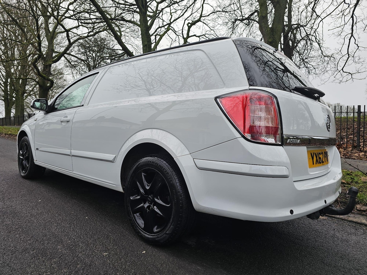 Used Vauxhall Astra Van 2012 for sale - 76976303: Photo 57