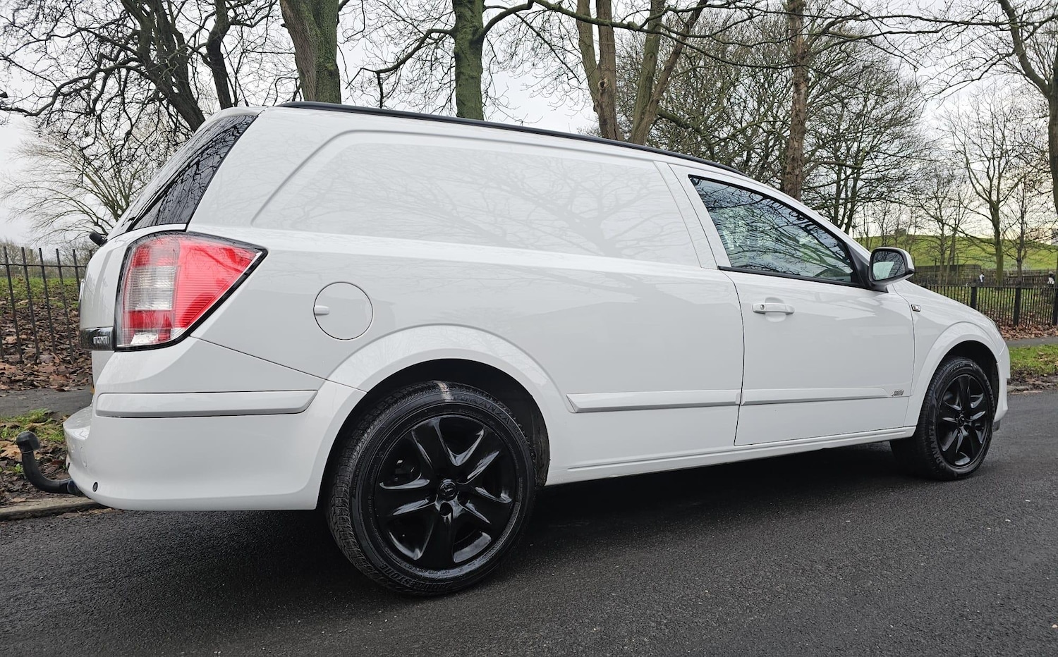 Used Vauxhall Astra Van 2012 for sale - 76976303: Photo 68