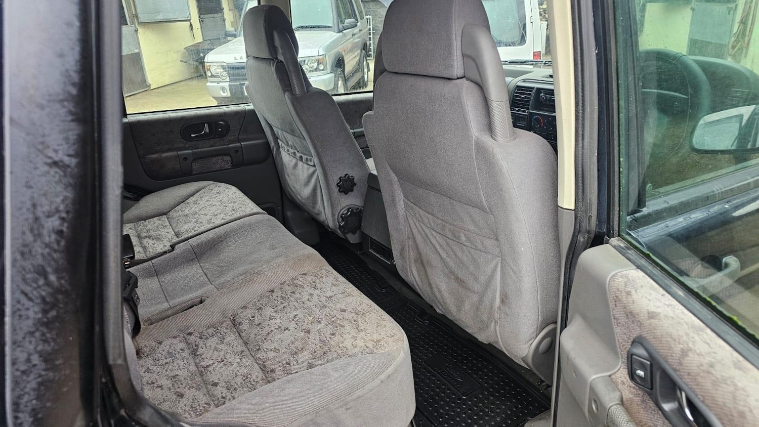 Used Land Rover Discovery 2000 for sale - 77119618: Photo 18