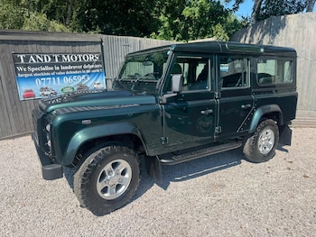 Used Land Rover Defender 2010 for sale - 79201487: Photo