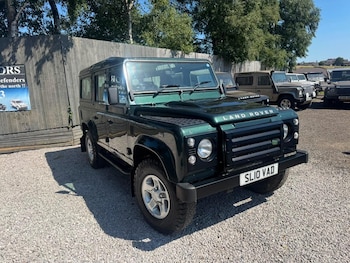 Used Land Rover Defender 2010 for sale - 79201487: Photo