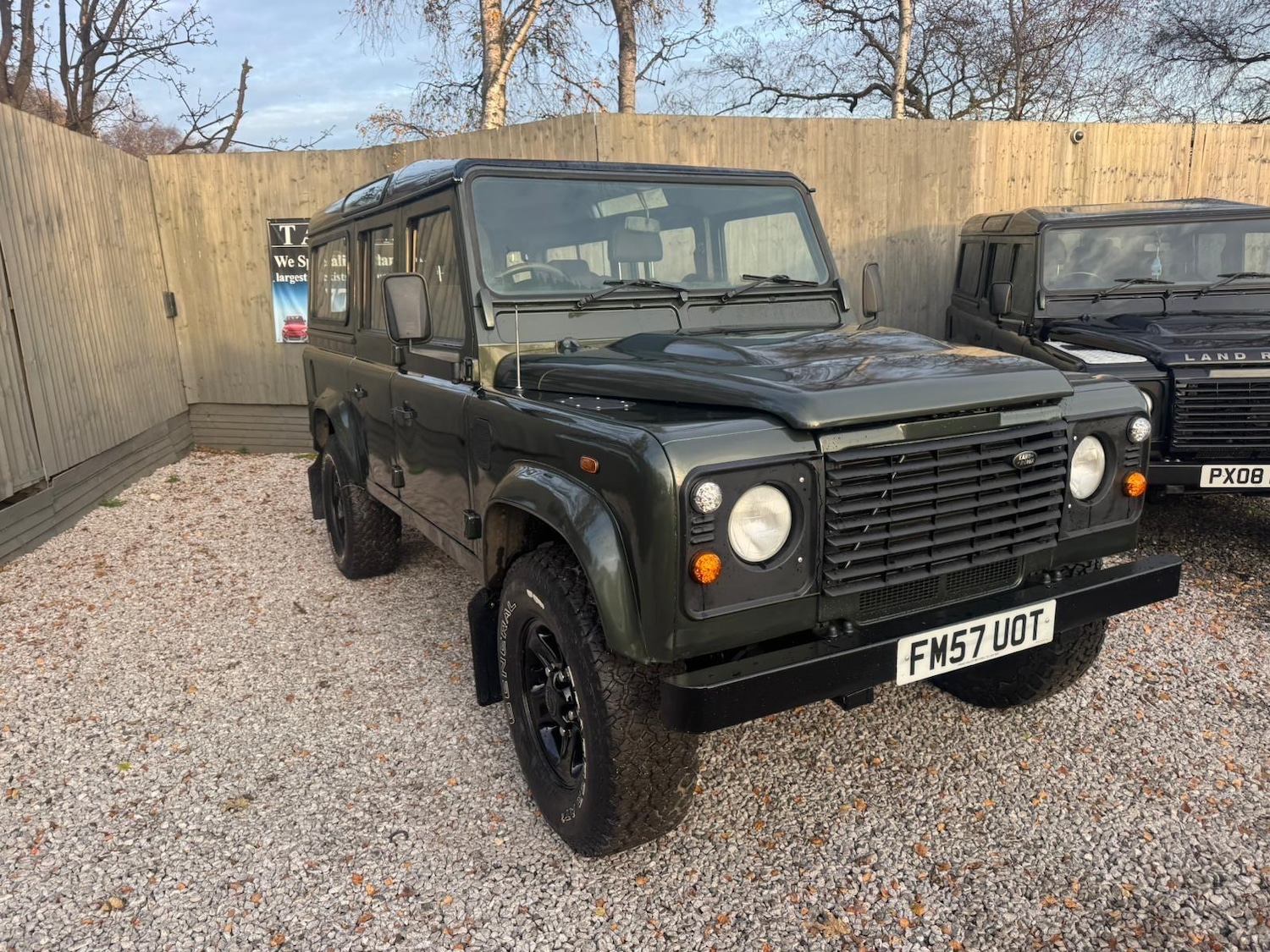 Used Land Rover Defender 2008 for sale - 76658147: Photo 2