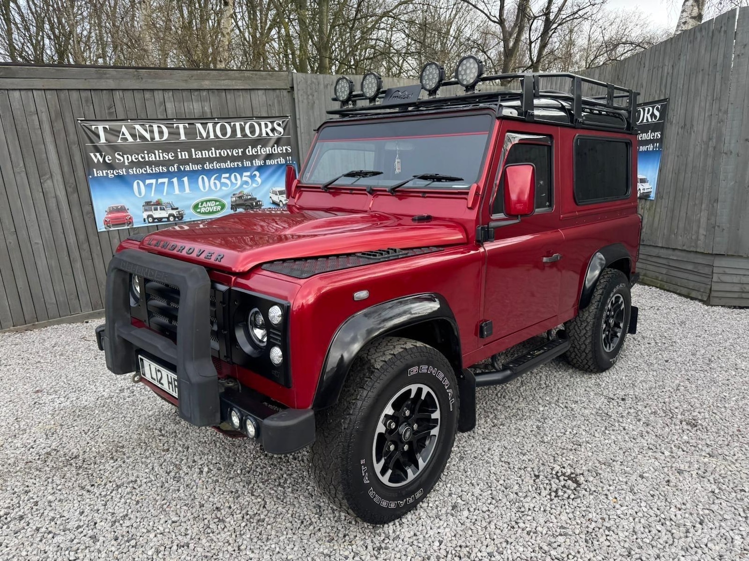 Used Land Rover Defender 90 2013 for sale - 78086718: Photo 25