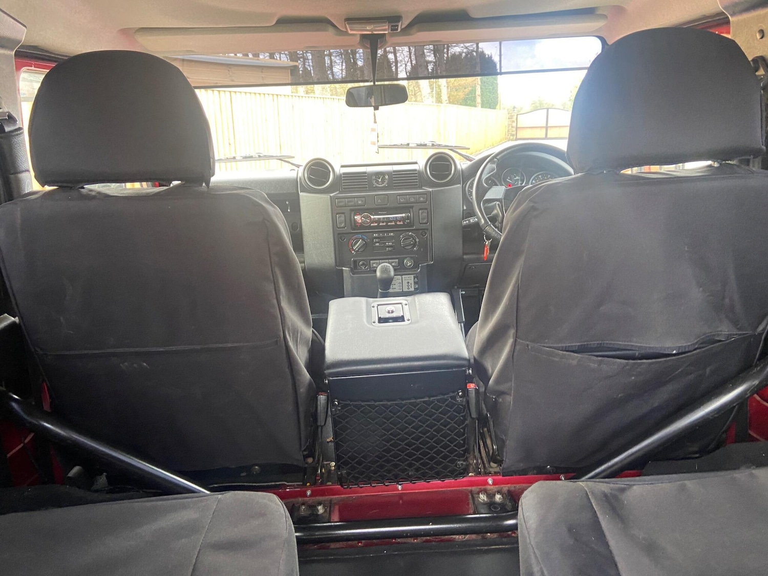 Used Land Rover Defender 90 2013 for sale - 78086718: Photo 39