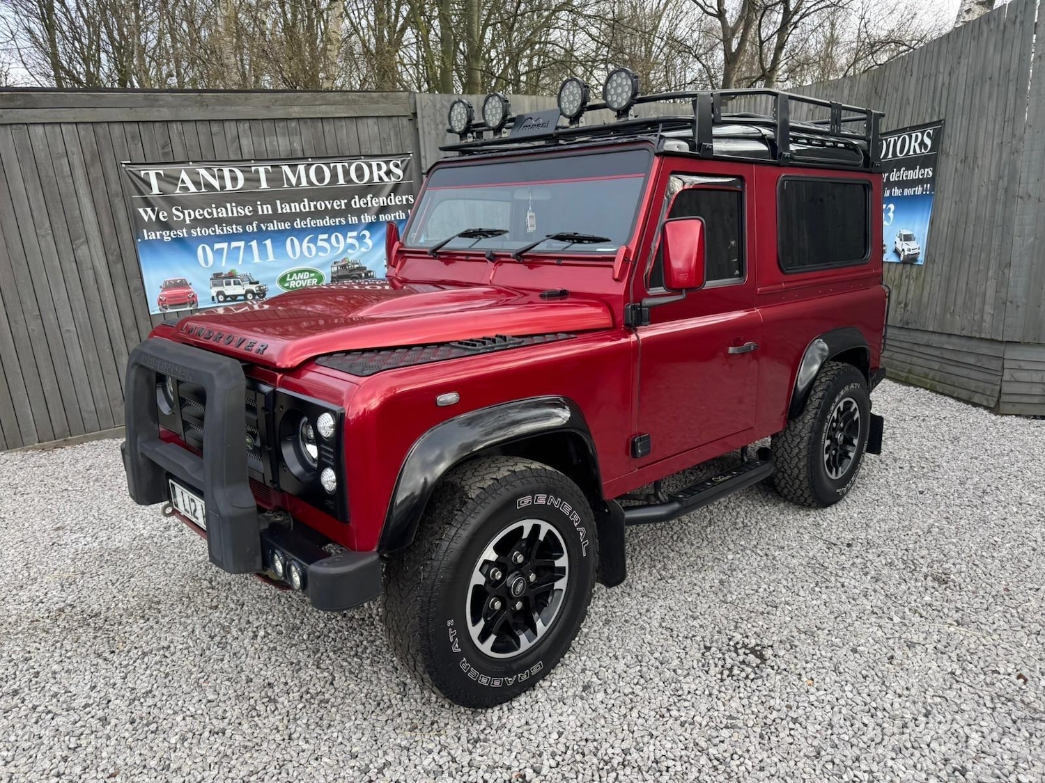 Used Land Rover Defender 90 2013 for sale - 78086718: Photo 61