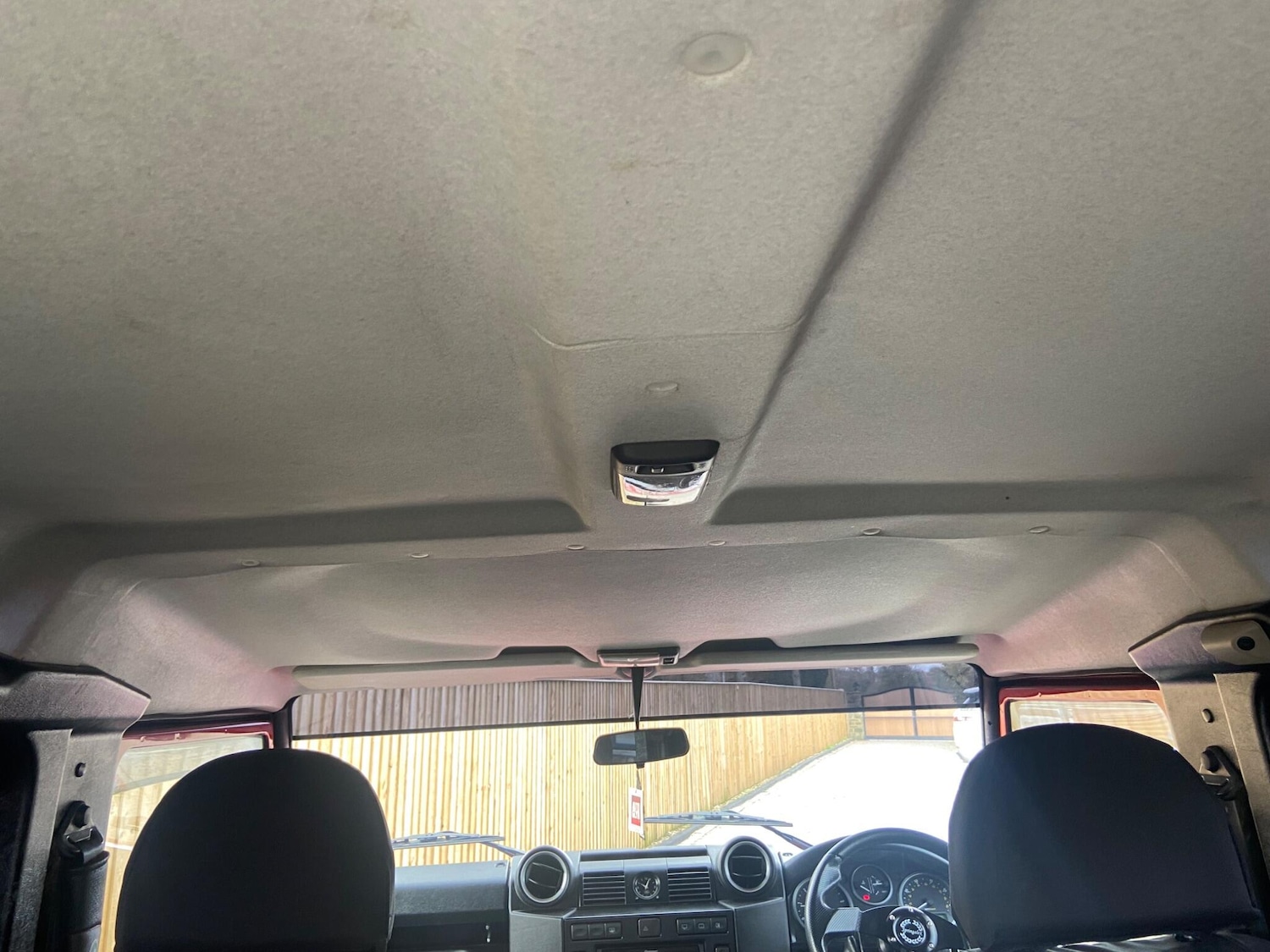 Used Land Rover Defender 90 2013 for sale - 78086718: Photo 76