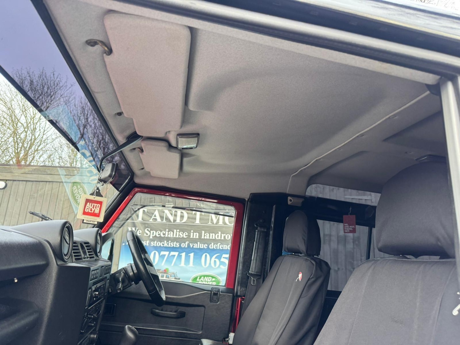 Used Land Rover Defender 90 2013 for sale - 78086718: Photo 87