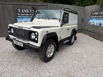 Used Land Rover Defender 2000 for sale - 79349625: Photo